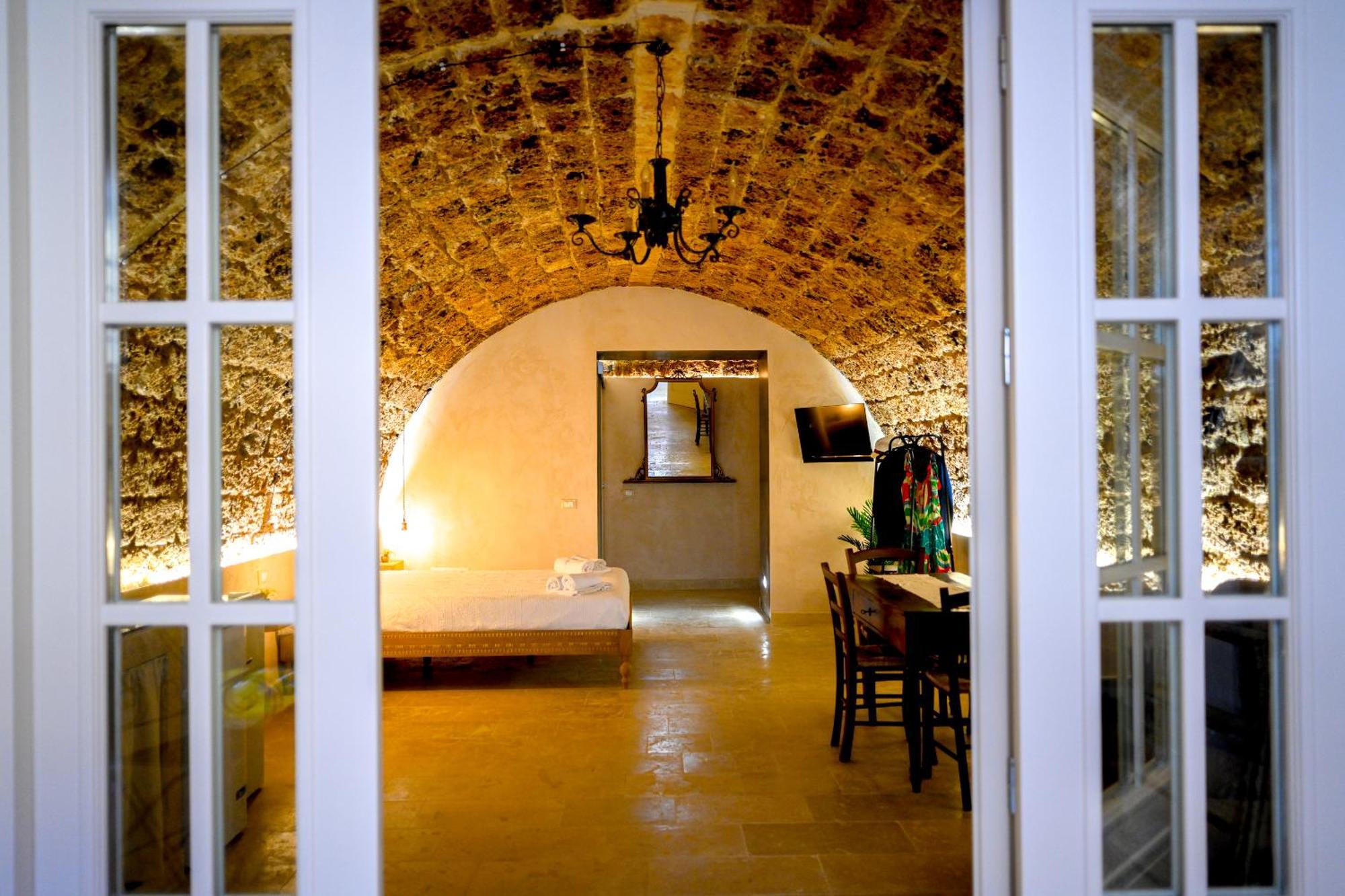 La Grotta, Luxury Suite & Spa Noto Luaran gambar